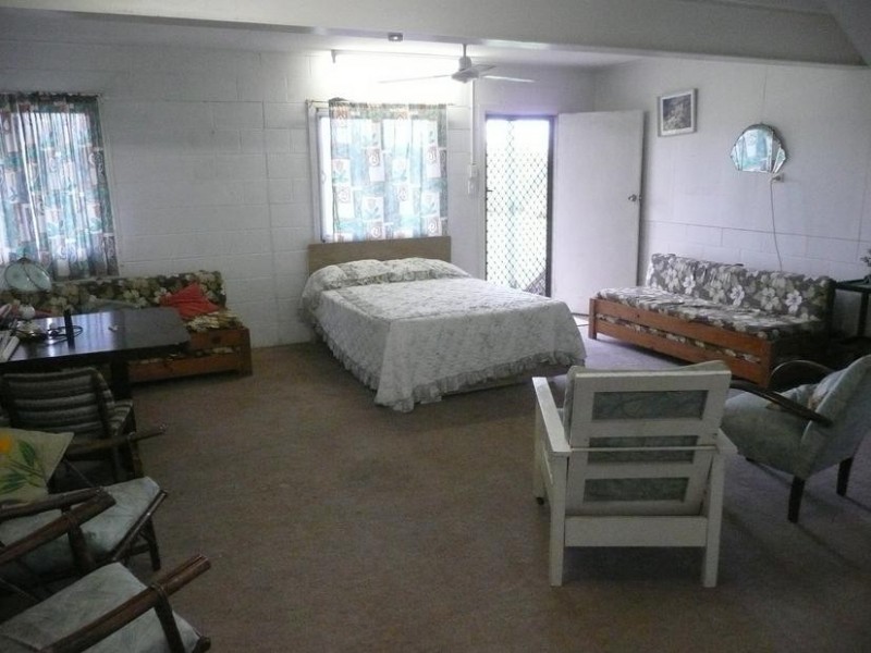 9 Elphinstone Street, Bowen QLD 4805