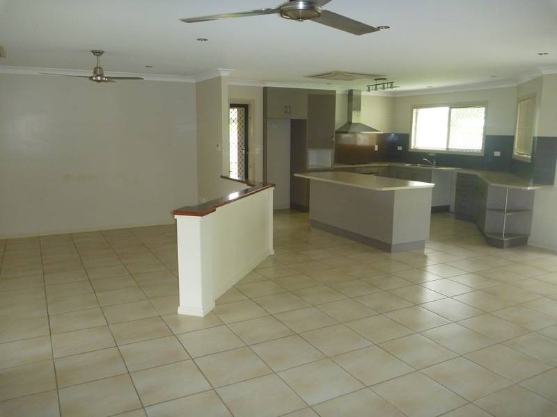 21 Kirkpatrick Court, Bowen QLD 4805