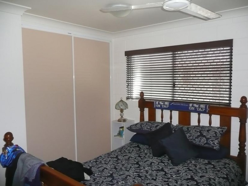 9 Suthers Street, Bowen QLD 4805