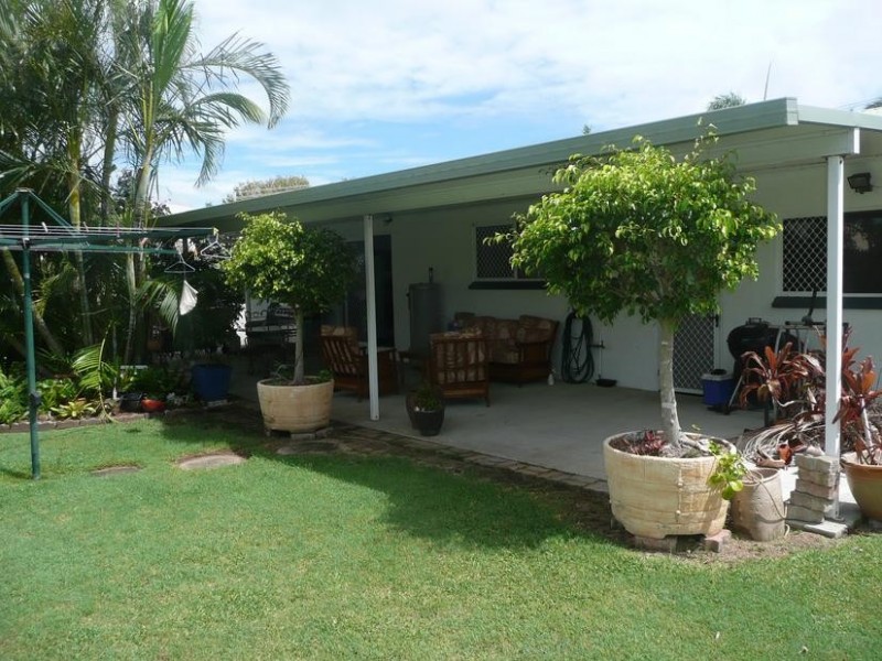 9 Suthers Street, Bowen QLD 4805