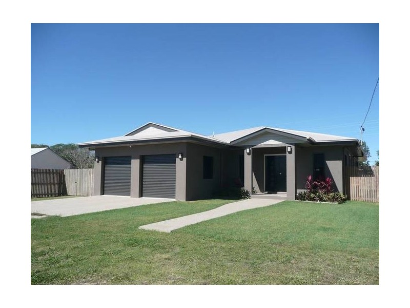 31 Matthews Street, Bowen QLD 4805