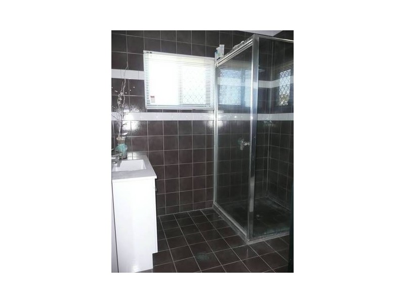 31 Matthews Street, Bowen QLD 4805