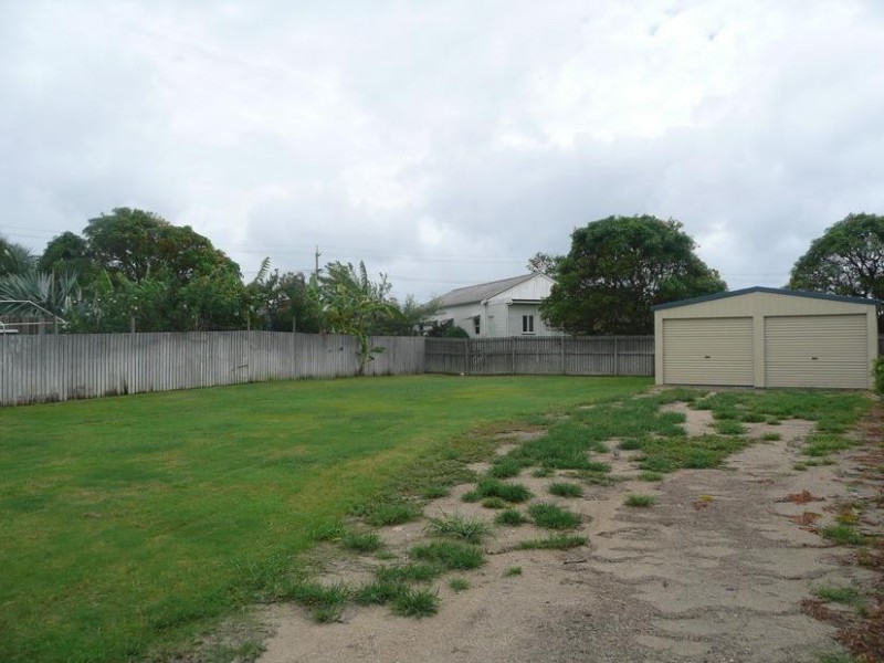 66 Tracey Street, Bowen QLD 4805