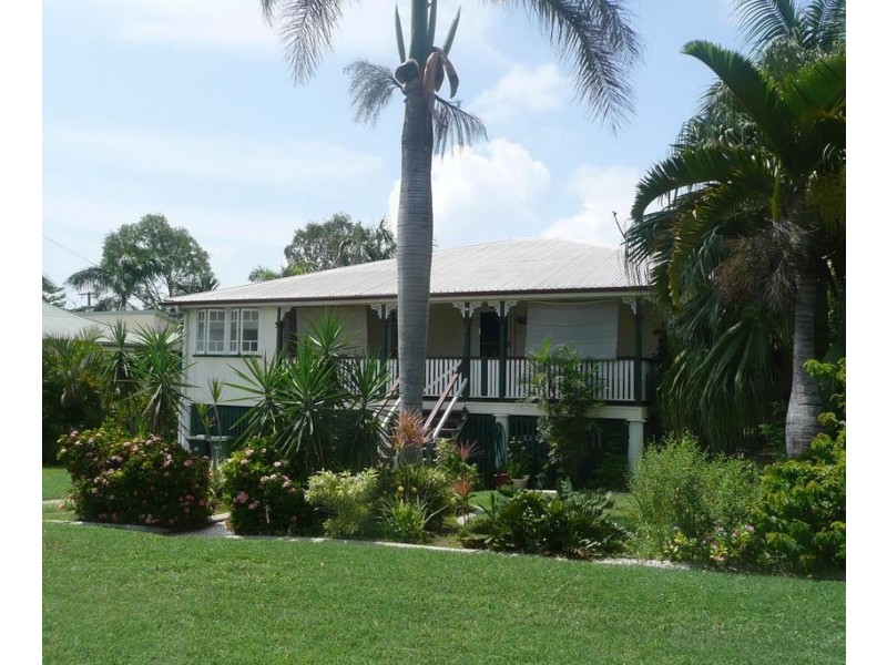 17 Powell Street, Bowen QLD 4805