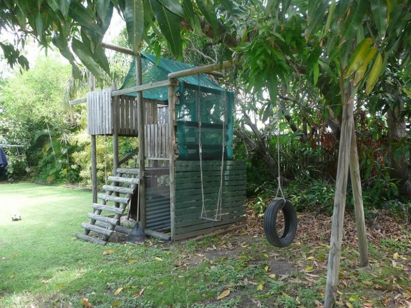 17 Powell Street, Bowen QLD 4805