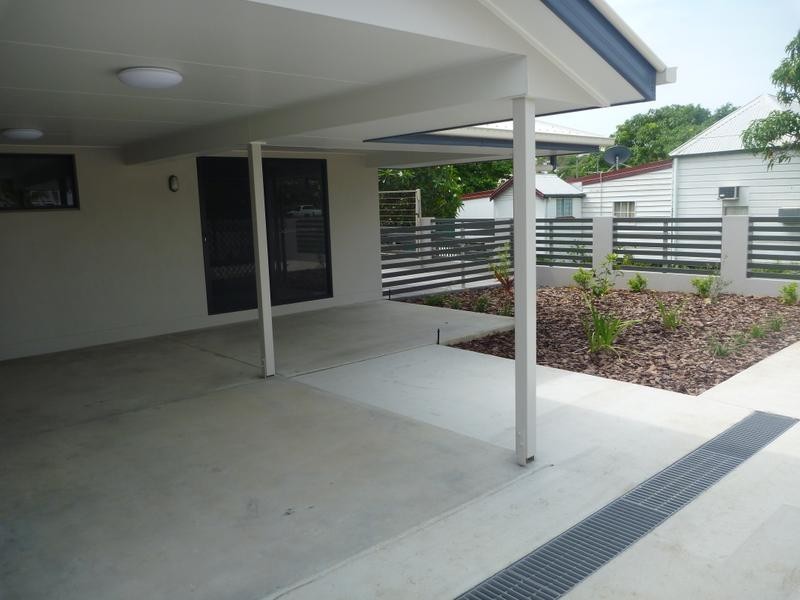 4/62 Livingstone Street, Bowen QLD 4805