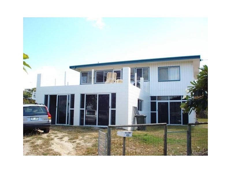 3 Banyan Drive, Bowen QLD 4805