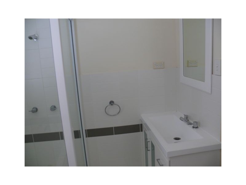1/1 Murroona Road, Bowen QLD 4805