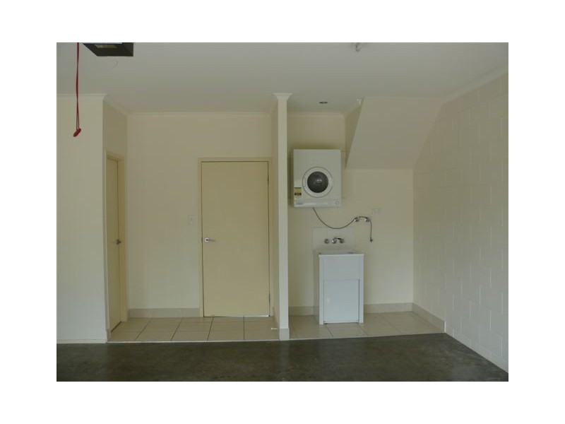 1/1 Murroona Road, Bowen QLD 4805