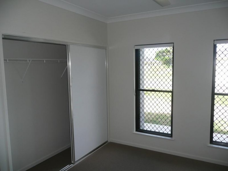 37 Seabreeze Close, Bowen QLD 4805