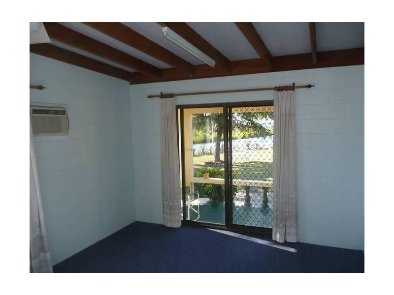 90 Whitsunday Street, Bowen QLD 4805