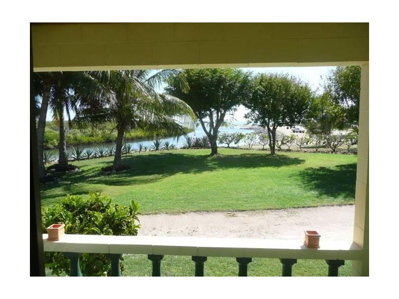 90 Whitsunday Street, Bowen QLD 4805