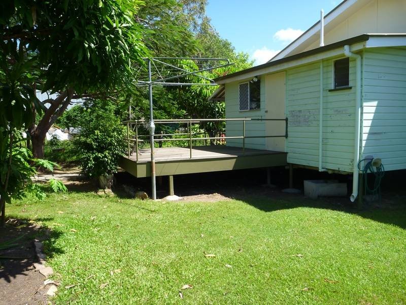 5 Don Street, Bowen QLD 4805
