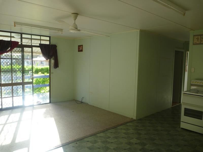 18 Argyle Street, Bowen QLD 4805