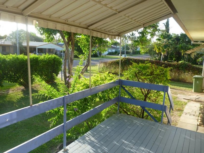 18 Argyle Street, Bowen QLD 4805