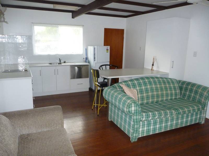 1/23 Bluewater Parade, Bowen QLD 4805