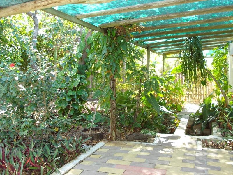 169 Strickland Street, Bowen QLD 4805