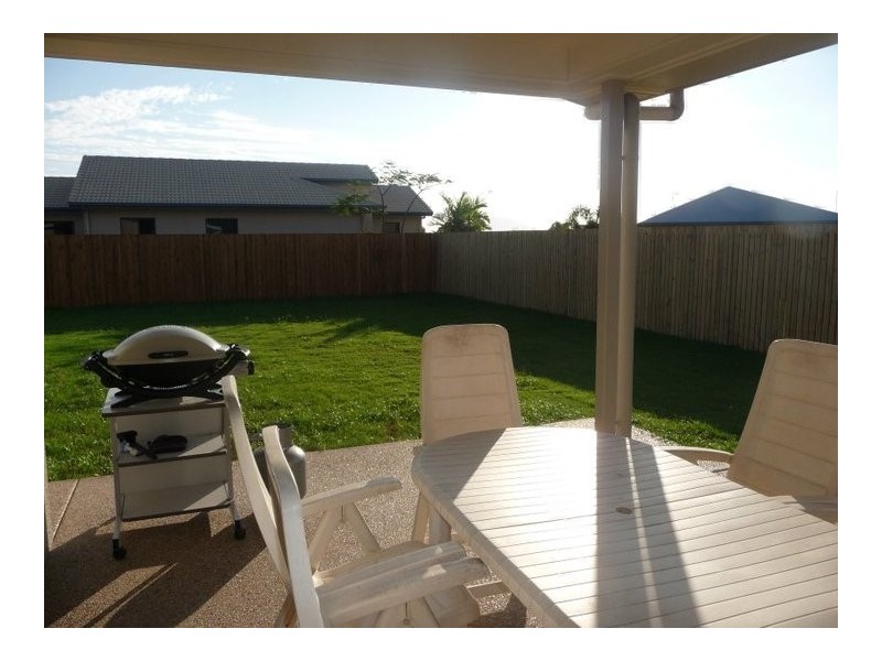 5 Lucinda Place, Bowen QLD 4805