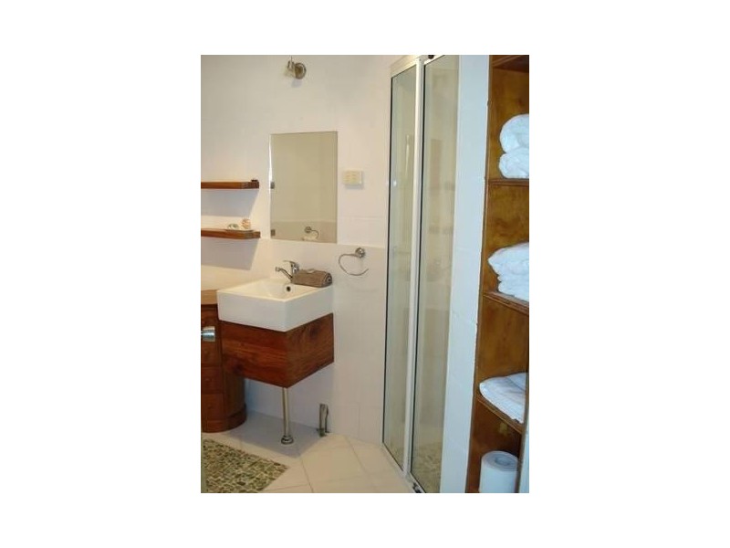 1/8 Pandanus Street, Bowen QLD 4805