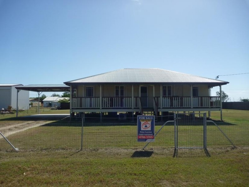 26 Matthews Street, Bowen QLD 4805