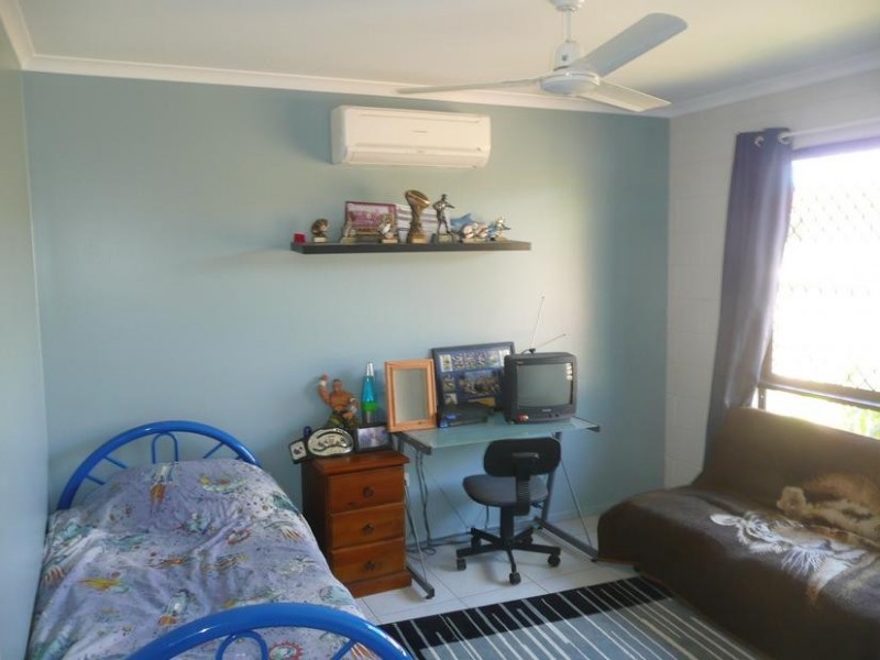 18a Gloucester Street, Bowen QLD 4805