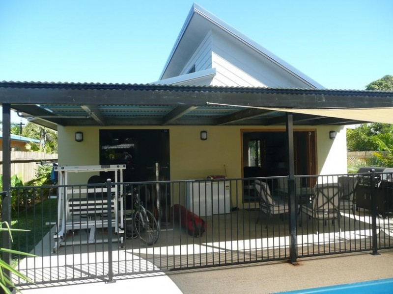 18a Gloucester Street, Bowen QLD 4805
