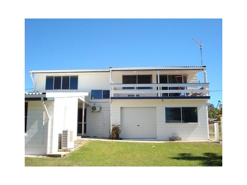 1/14 Casuarina Street, Bowen QLD 4805