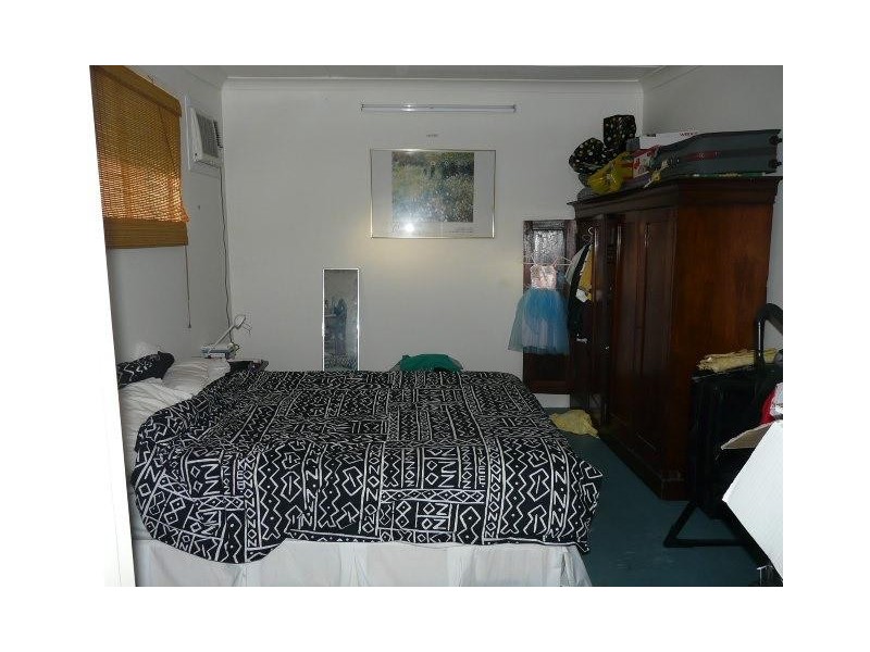 33 Murroona Street, Bowen QLD 4805
