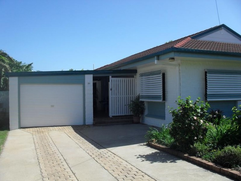 23 Argyle Street, Bowen QLD 4805
