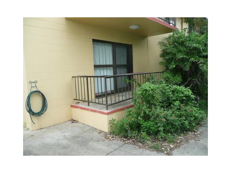 16 Avicennia Street, Bowen QLD 4805