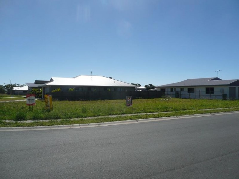 2 Lime Tree Court, Bowen QLD 4805