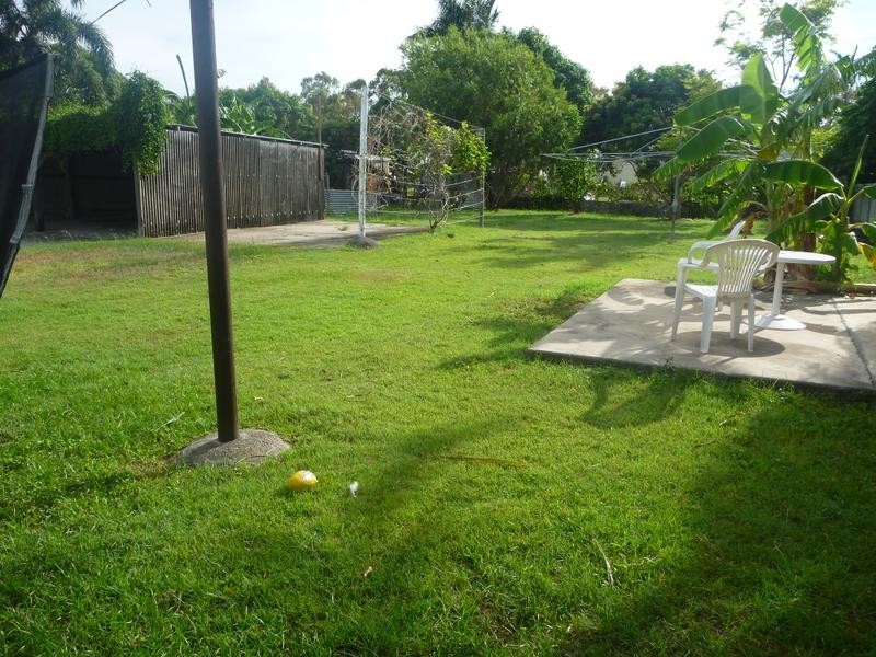 6 Field Street, Bowen QLD 4805