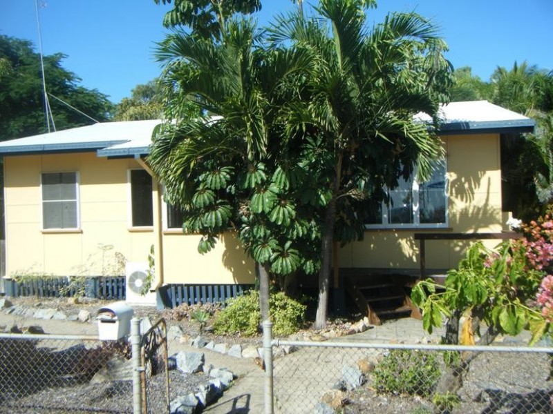 81 Horseshoe Bay Road, Bowen QLD 4805