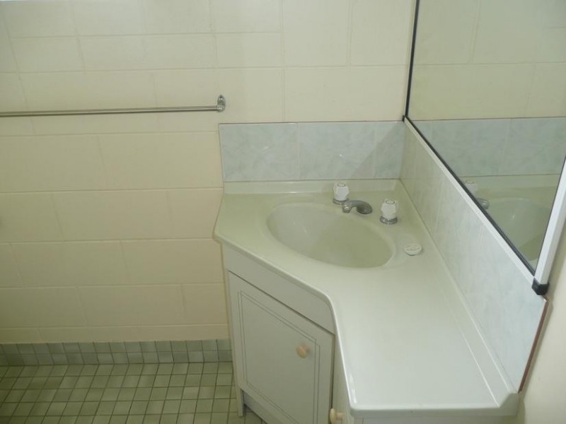 6/108 Herbert Street, Bowen QLD 4805