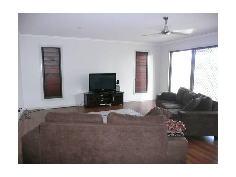 1/32 St Kilda Street, Bowen QLD 4805