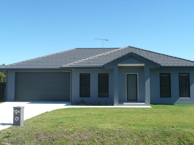 37 Seabreeze Close, Bowen QLD 4805