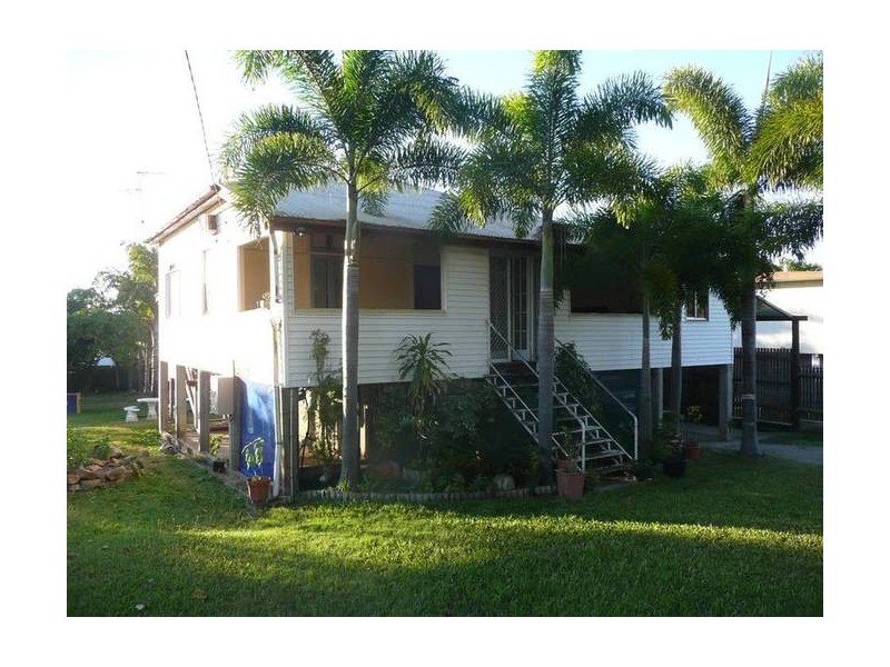 38 REYNOLDS STREET, Bowen QLD 4805