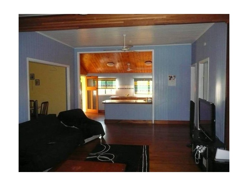 38 REYNOLDS STREET, Bowen QLD 4805