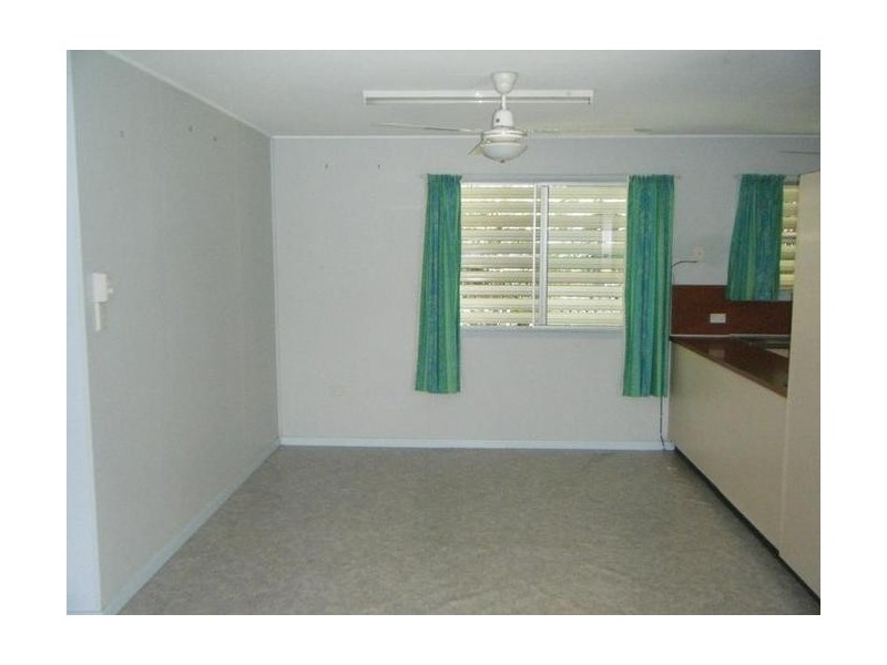 10 Dove Street, Bowen QLD 4805