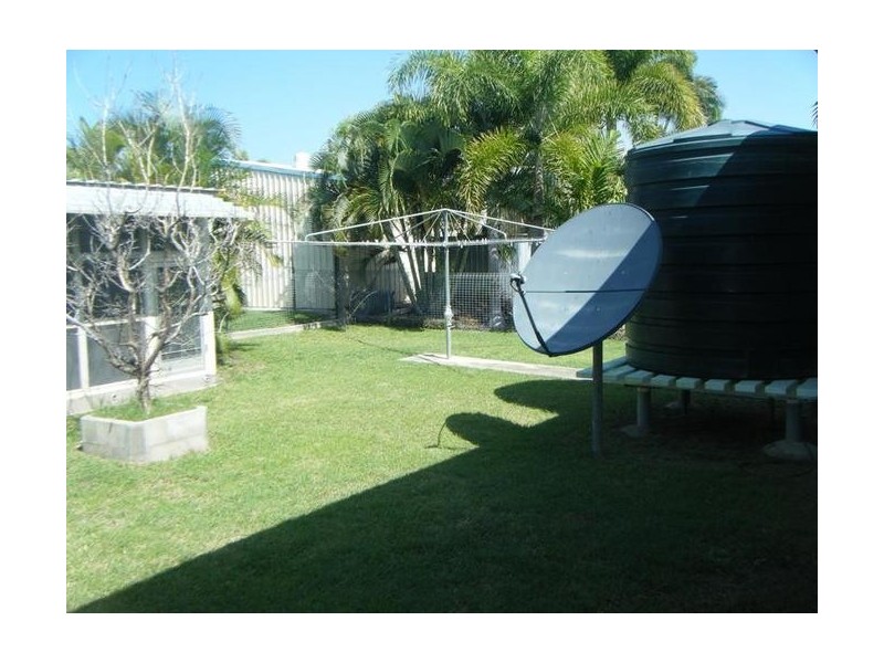 10 Dove Street, Bowen QLD 4805