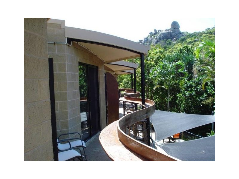 3/8 Pandanus Street, Bowen QLD 4805