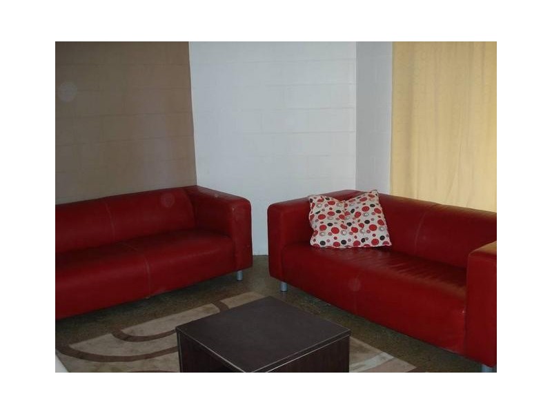 3/8 Pandanus Street, Bowen QLD 4805