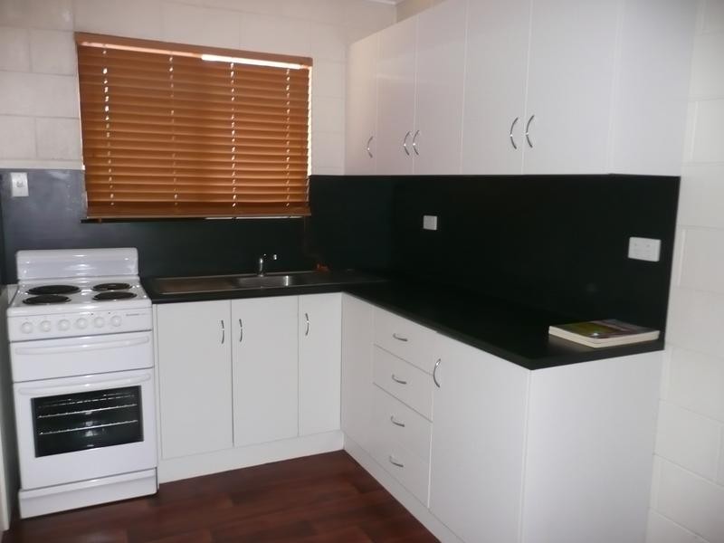2/71 Horseshoe Bay Road, Bowen QLD 4805