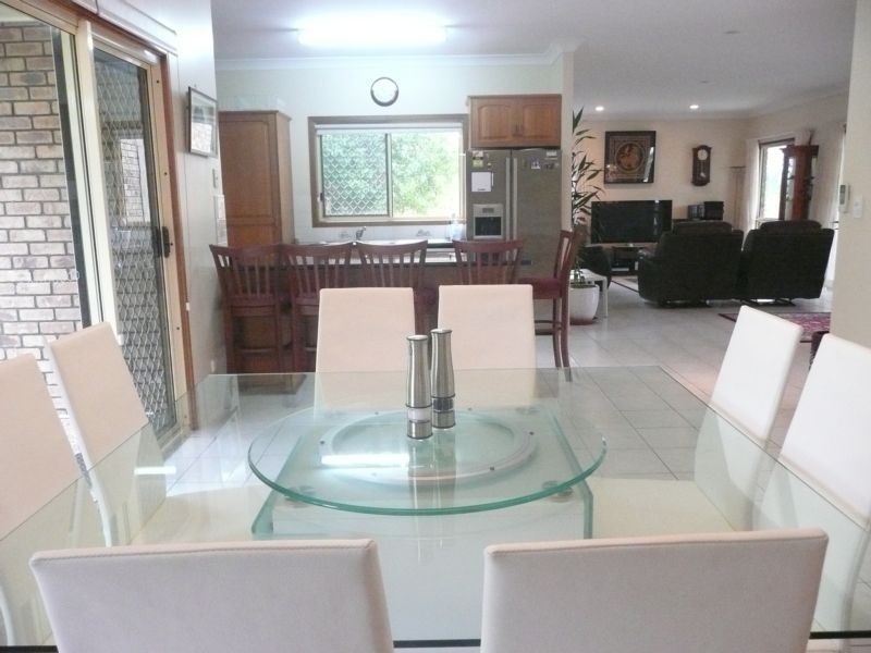 21 Queens Road, Bowen QLD 4805