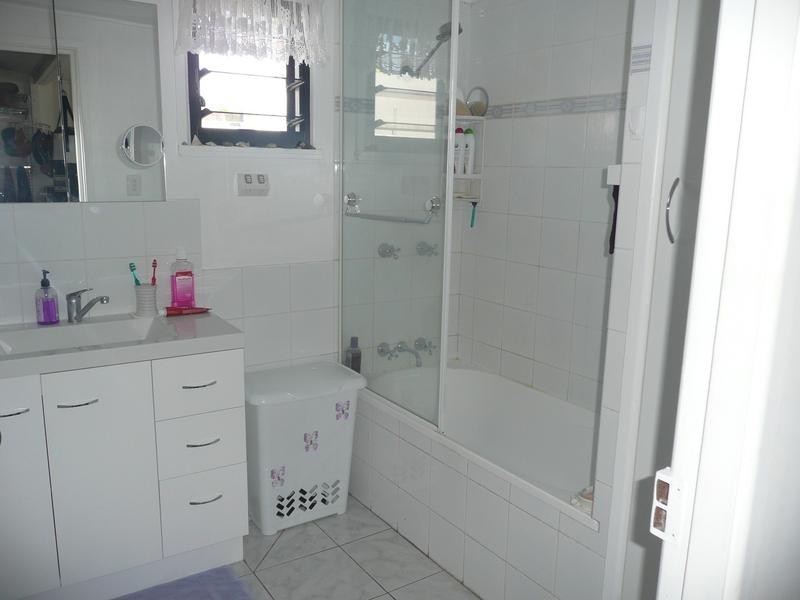 4 Johnston Street, Bowen QLD 4805