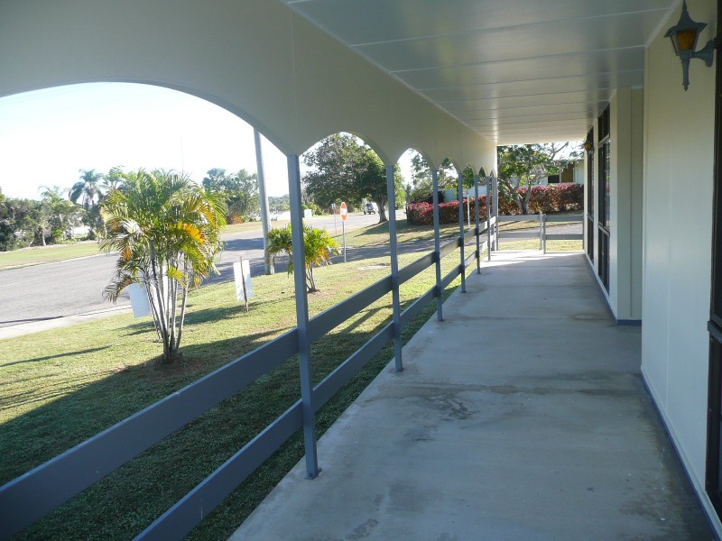 13 Sunset Crescent, Bowen QLD 4805