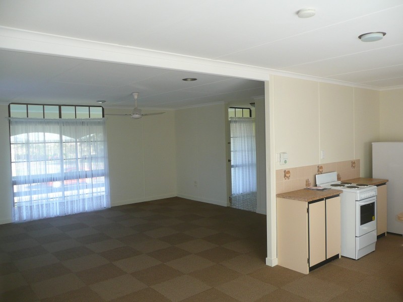 13 Sunset Crescent, Bowen QLD 4805