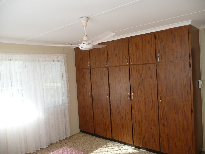 13 Sunset Crescent, Bowen QLD 4805