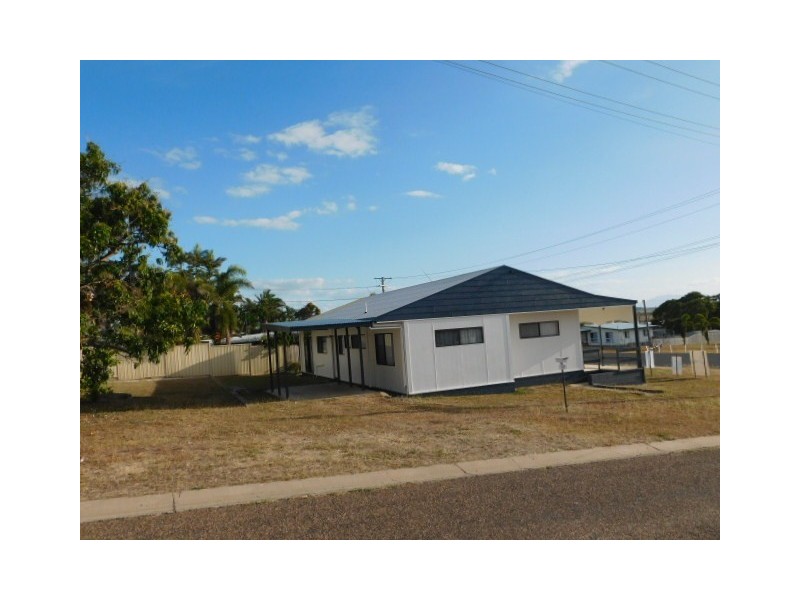 13 Sunset Crescent, Bowen QLD 4805