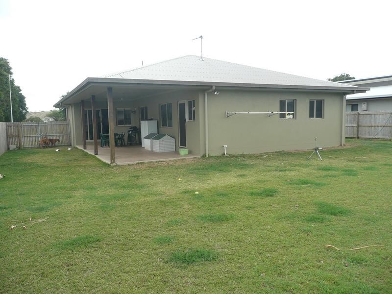 32 Mullers Lane, Bowen QLD 4805
